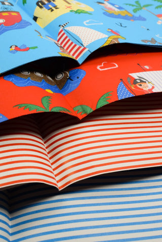carta regalo bimbi e righe, rossa e azzurra